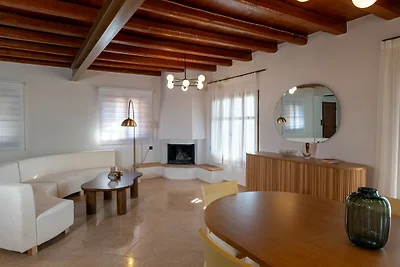 Villa in Panormo mit Pool und Strandnähe