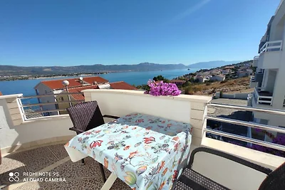 Beachfront Mastrinka Apartments with Sea View...