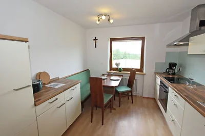 Schöne Wohnung auf einem Bauernhof im Grünen