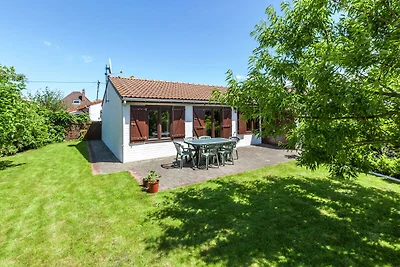 Ferienhaus mit privatem Garten in Bredene