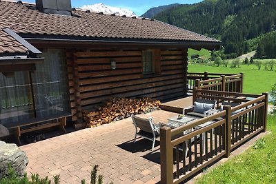 Luxurious chalet with sauna in Königsleiten