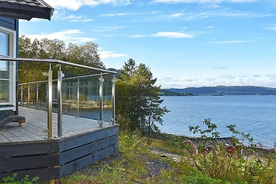 8 Personen Ferienhaus in TORVIKBUKT