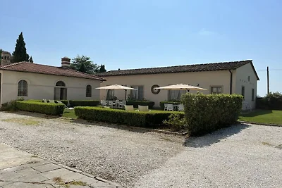 Vakantieappartement in Pisa met zwembad