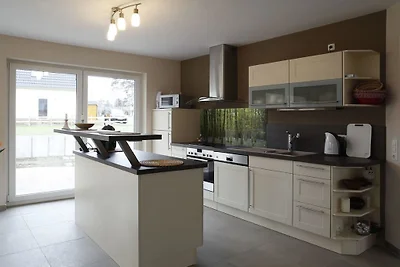 Vakantiehuis in Röbel met zwembad