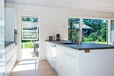 10 Personen Ferienhaus in Glesborg-By Traum