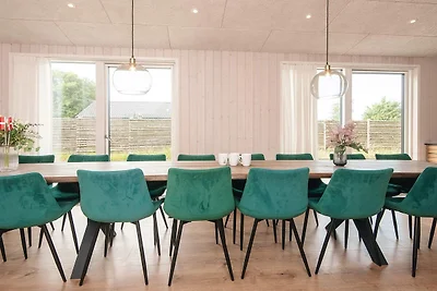 14 Personen Ferienhaus in Glesborg-By Traum