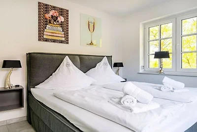 Ferienwohnung in Hage mit Schwimmbecken