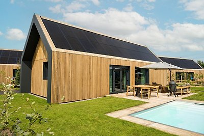 Luxuriöses Ferienhaus mit privatem Pool