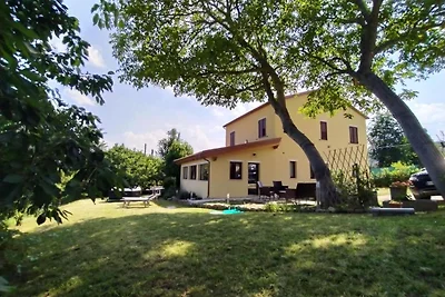 Maestosa villa a Montefalcone Appennino con...
