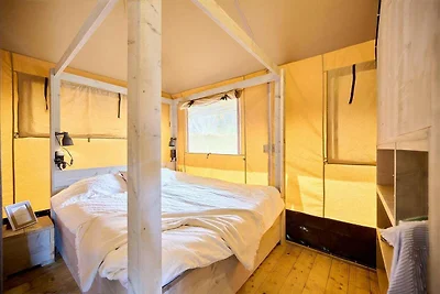 Luxe Safaritent voor 6 personen met veranda.