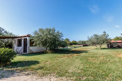 In der Swimmingpool-Villa Brioni 2