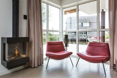 Schöne Villa mit Whirlpool am Tjeukemeer