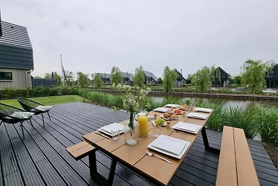Villa mit privater Terrasse