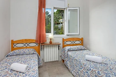 Villa an der Costa Brava mit Pool & Meerblick