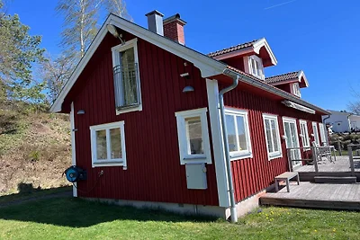 8 Personen Ferienhaus in HJÄLTEVAD