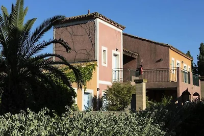 Hotel in Arles mit Pools & Tennisplätzen