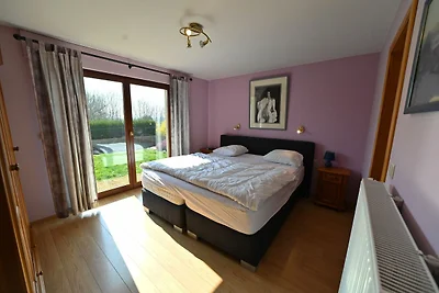 Vakantiehuis in Noiseux met BBQ-terras