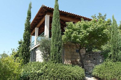 Villa Skylight - Two Bedroom Villa & Studio w...