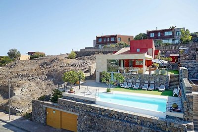 Villa mit Swimmingpool auf den Kanarischen...