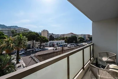 2P Traversant, Centre Cannes, Rue d'Antibes