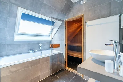 Charmante Villa in der Nähe von Meer und Wald