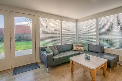 Gemütlicher freistehender Bungalow für 4...