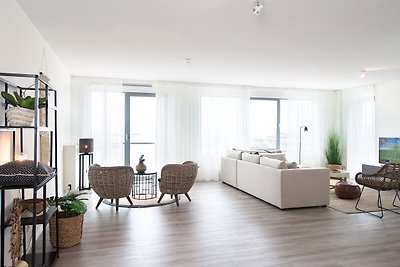 Meerblick-Apartment in Den Haag mit Terrasse