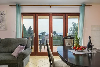 Charming Lovran Apartments with Wonderful Sea...