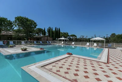 Hübsches Ferienhaus in Grosseto mit Strand in...
