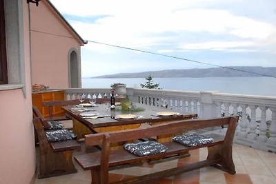 Ferienwohnung in Senj mit Schwimmbecken