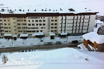 Apartment in Tignes mit Seeblick