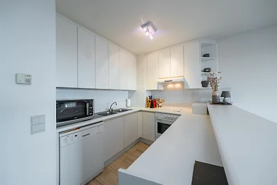 Helle Wohnung mit Terrasse