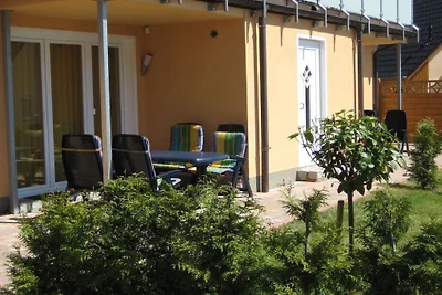 "Aileen" im Haus Riwa
