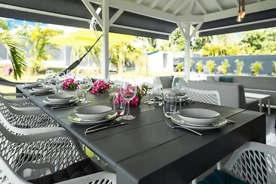 Maisons & Villas für 10 Personen