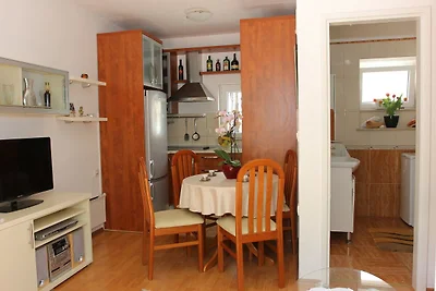 Holiday House Granny Mary - Two Bedroom Holid...