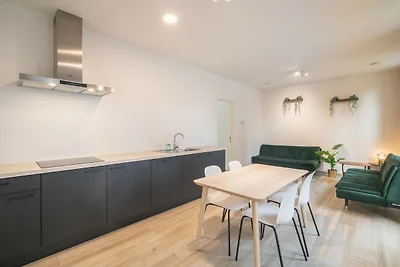 Schickes Stadtapartment mit Terrasse