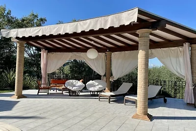 Ferienhaus in Palaia mit Schwimmbecken