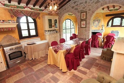 Ideales Ferienhaus in Sanfatucchio mit privat...