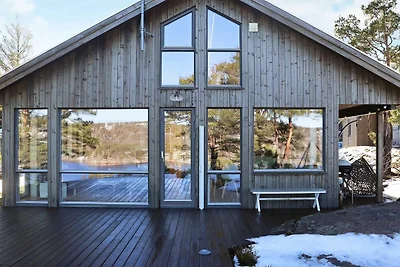 8 Personen Ferienhaus in Risør-By Traum