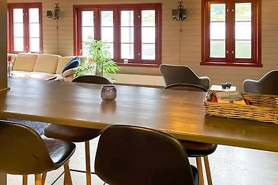 12 Personen Ferienhaus in Selje-By Traum
