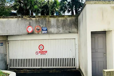 Le Grand Cloutiers, Stadscentrum, LR135