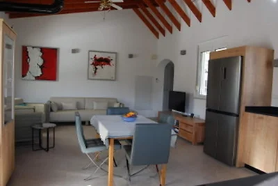 Villa in Sisi nahe Strand und Olivenhainen