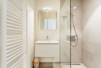 Appartement op Zeedijk met Zeezicht