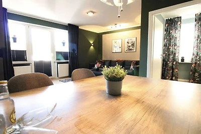 Ferienwohnung in Emden mit Schwimmbecken