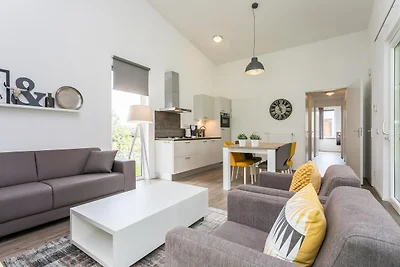 Stijlvolle villa met overdekt terras in...