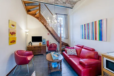 Modernes Refugium mit Terrasse