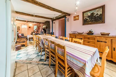 Schöner Bauernhof in Brisy mit Sauna