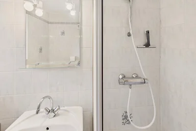 Huis in Saint-Jean-Trolimon vlakbij La Torche