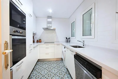 Weißer Perlenstrand J4