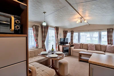 Familienfreundliches Chalet mit Veranda, Kein...